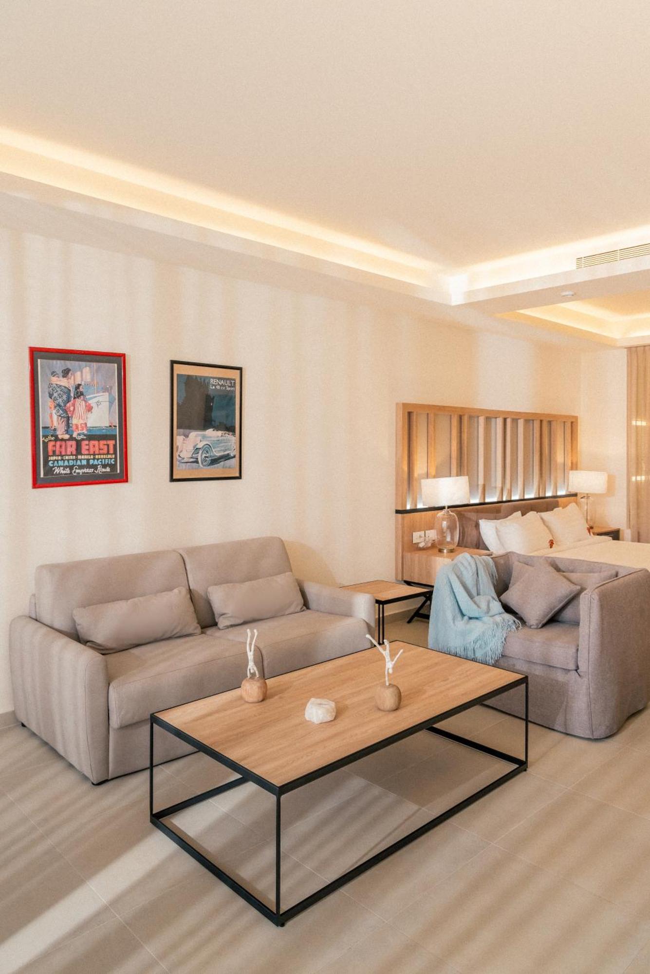 Hotel Saint Georges Beirut Al Marfa' Exterior foto
